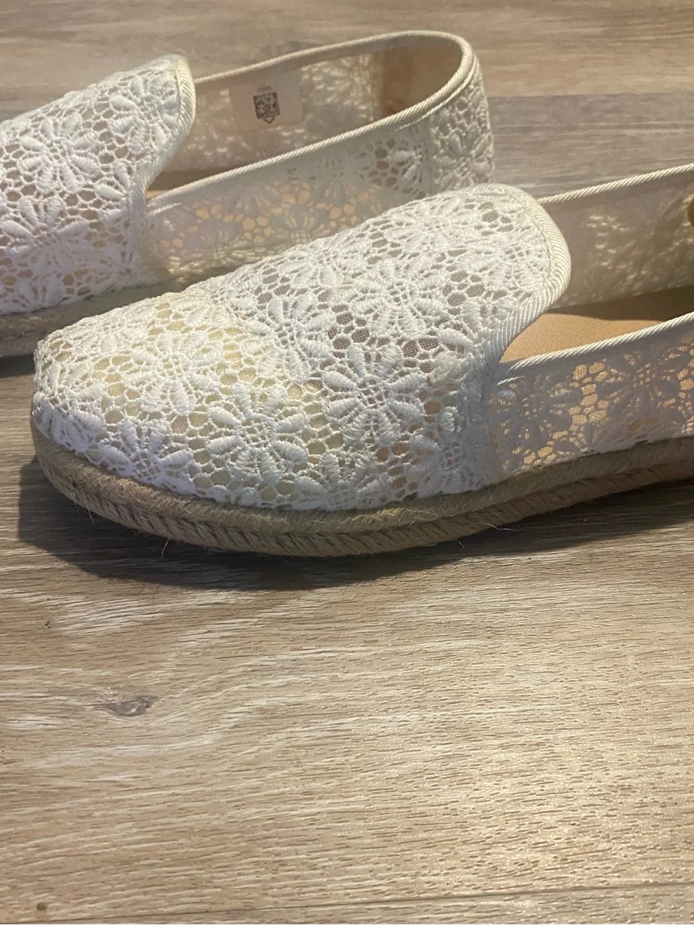 Toms White Lace Slip-On Espadrille Flats 6